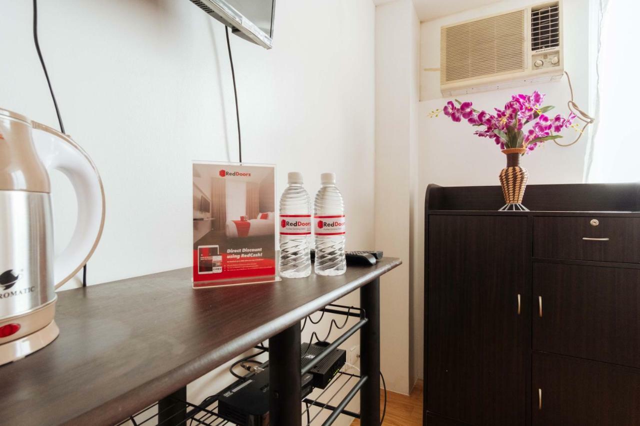 Reddoorz Premium @ Amaia Skies Avenida Manilla Buitenkant foto